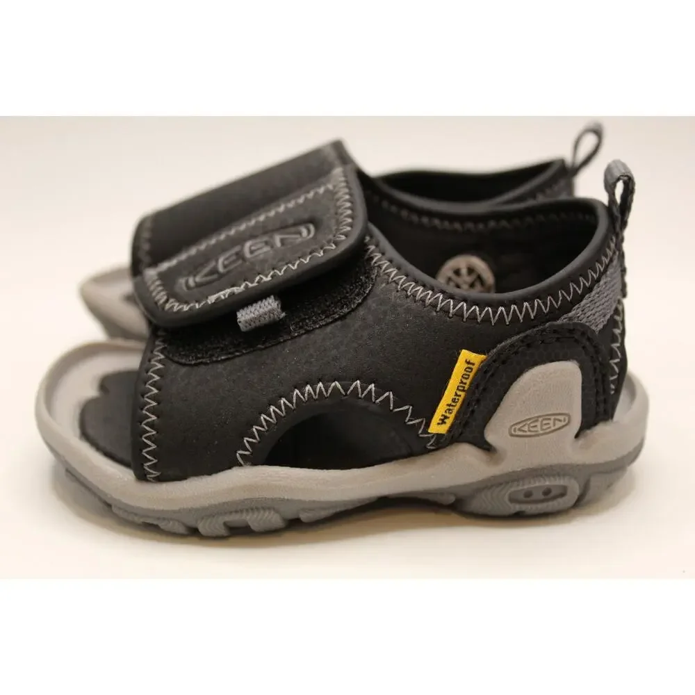 KEEN Knotch River Open Toe Toddler Sandal Size 4 Black Gray Water Shoes Washable